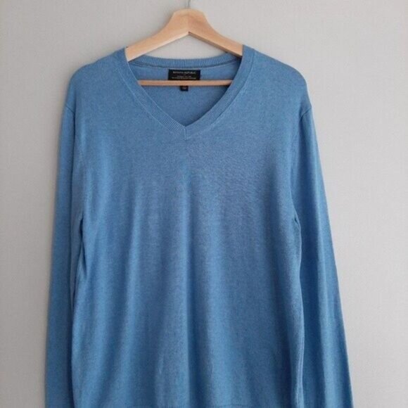 BANANA REPUBLIC Premium Luxe Yarn Sweater Blue Men's Sz M - Picture 3 of 9
